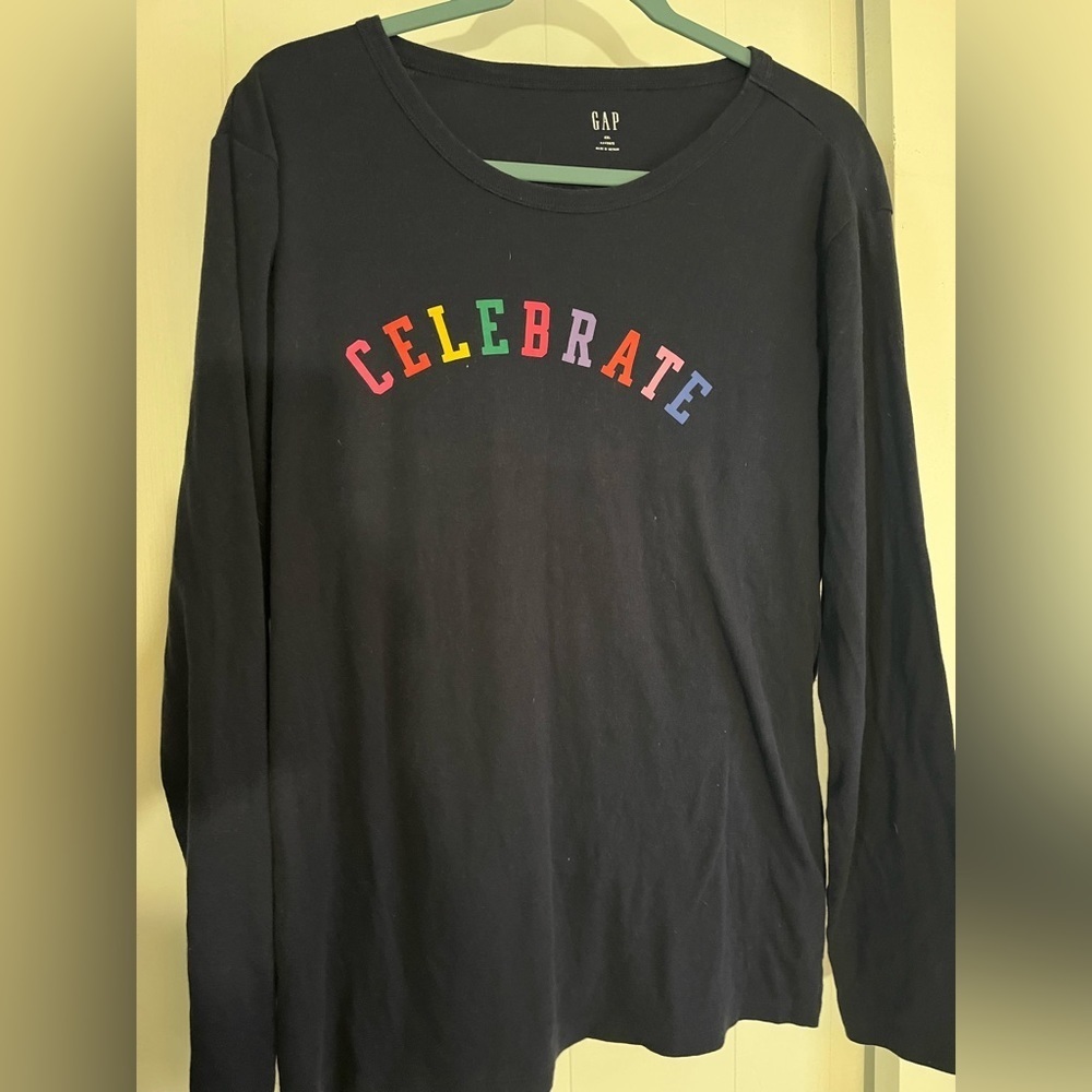 GAP holiday shirt size XXL. celebrate! $20 great condition!​​​